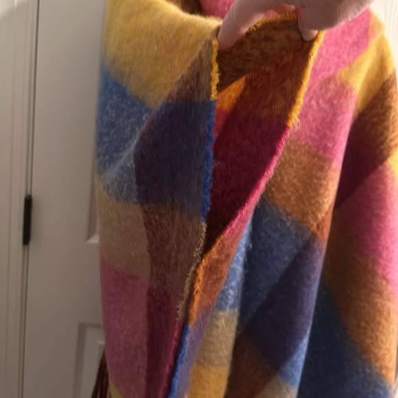 Lane Bryant Relaxed Open-Front Hooded Poncho, One Size in Buffalo Check. NWOT - Picture 6 of 16